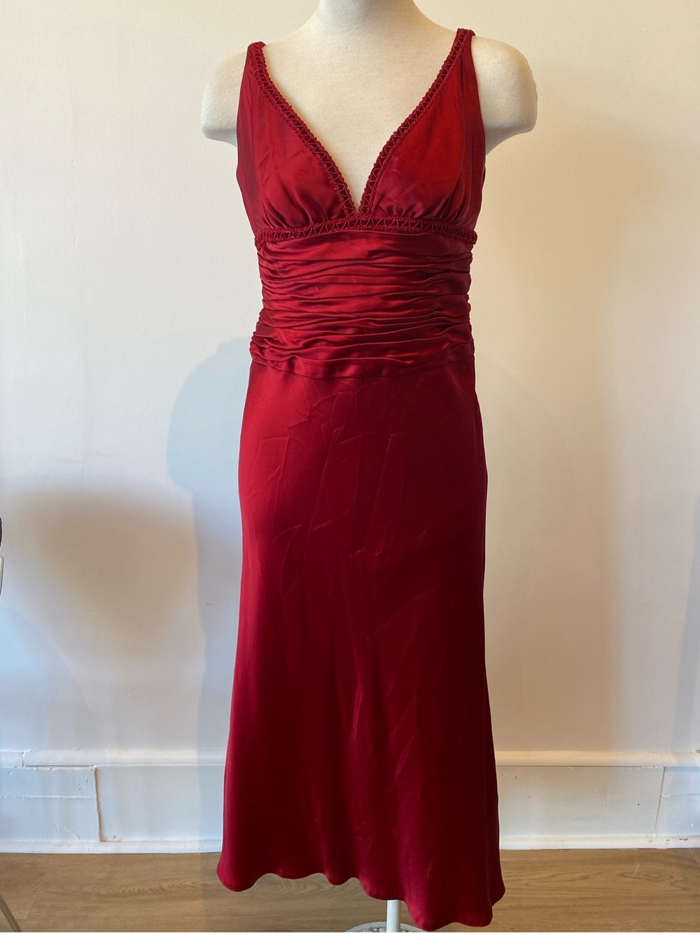 Carmen Marc valvo dress